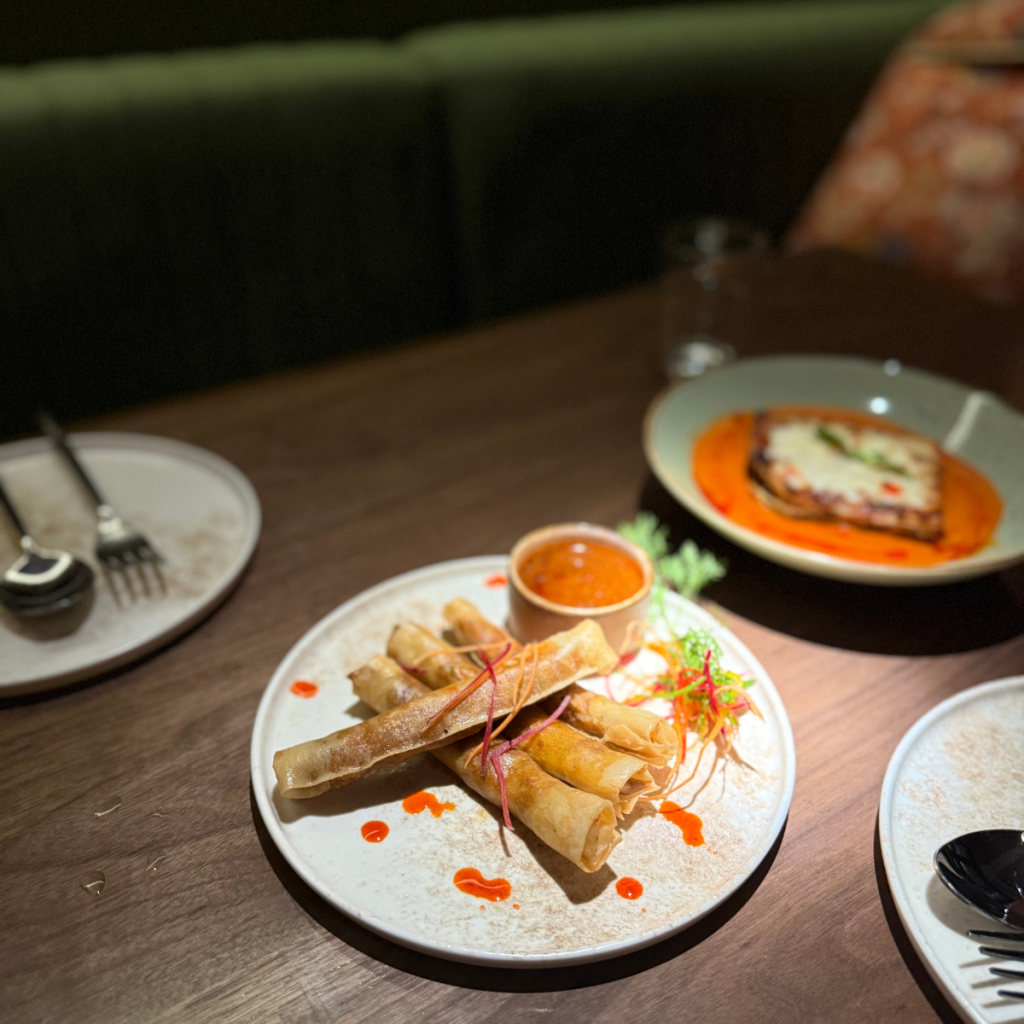 Casual dining Pune family restaurant with bar